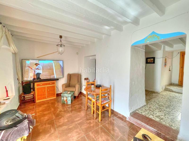 Foto 6f945777-f40b-46ef-916f-7aaaa701f333. Masia a Almáchar