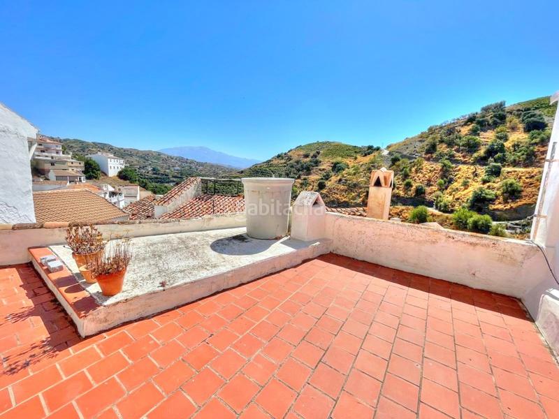 Foto a0a81b6e-343d-4aa1-8fb8-2b6fa7f9787c. Masia a Almáchar