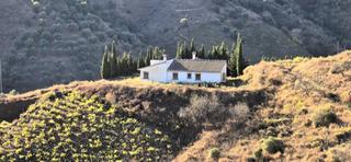Masía en Borge (El). Encantadora casa de campo con piscina privada y estilo rústico a Masía en Borge (El). Encantadora casa de campo con piscina privada y estilo rústico a