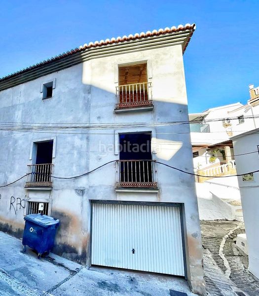 Foto a083149c-efbb-42f7-a125-773388e3ddf0. Masia amb aparcament a Almáchar