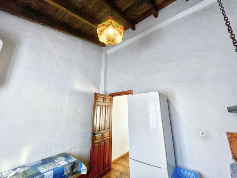 Foto a7ff1563-673b-4767-b08f-d828f4e3df65. Masia amb aparcament piscina a Almáchar