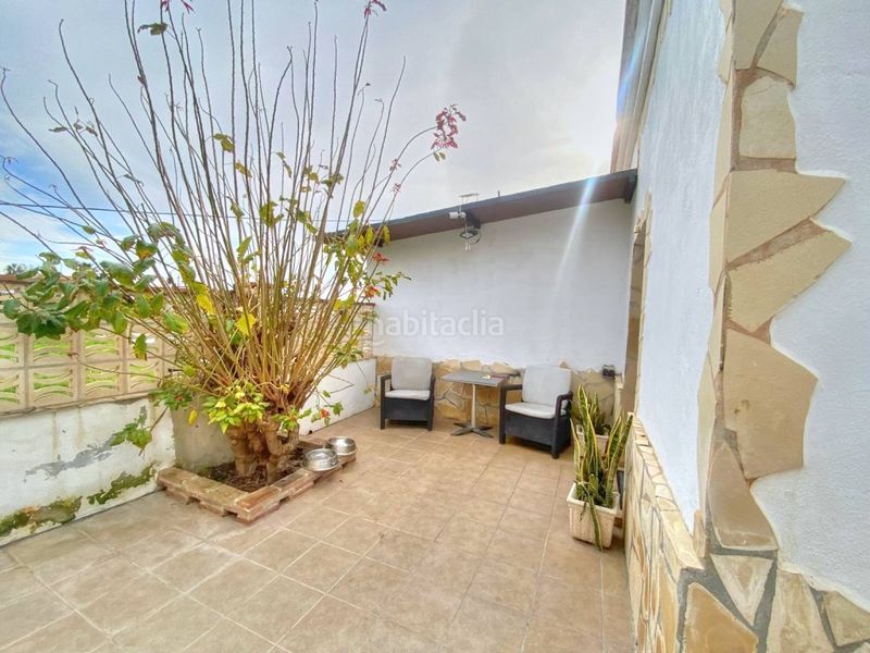 Foto c91c29a9-eea1-4652-93f1-14ebdbd1f73e. Xalet amb aparcament a Benajarafe