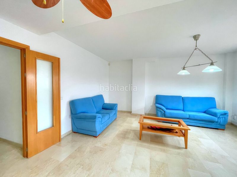 Foto f5db3ba5-3df2-4d6f-b1ed-a098896d112d. Xalet amb aparcament piscina a Benajarafe