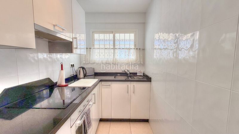 Foto ef04958a-7688-4262-9973-fe1333f0a74f. Pis a Centro Torre del Mar