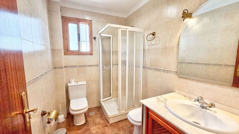 Foto f17f53e5-1483-4708-a8ac-44995494bebf. Masia amb aparcament piscina a Álora