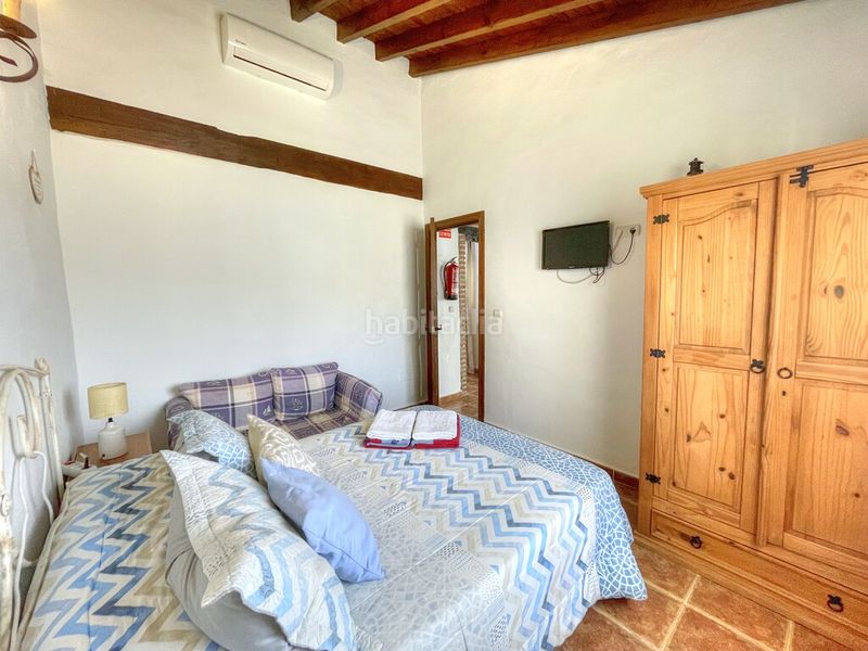 Foto b99fb095-8704-4d2e-9af3-4b2691c883e7. Masia amb aparcament piscina a Borge (El)