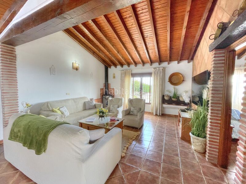 Foto ccbae1ca-c3ce-45eb-b722-c4c504488928. Masia amb aparcament piscina a Borge (El)