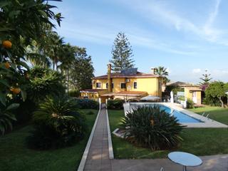 Xalet a Manantiales - Lagar - Cortijo. Chalet elegante y espacioso en una de las zonas más solicitadas