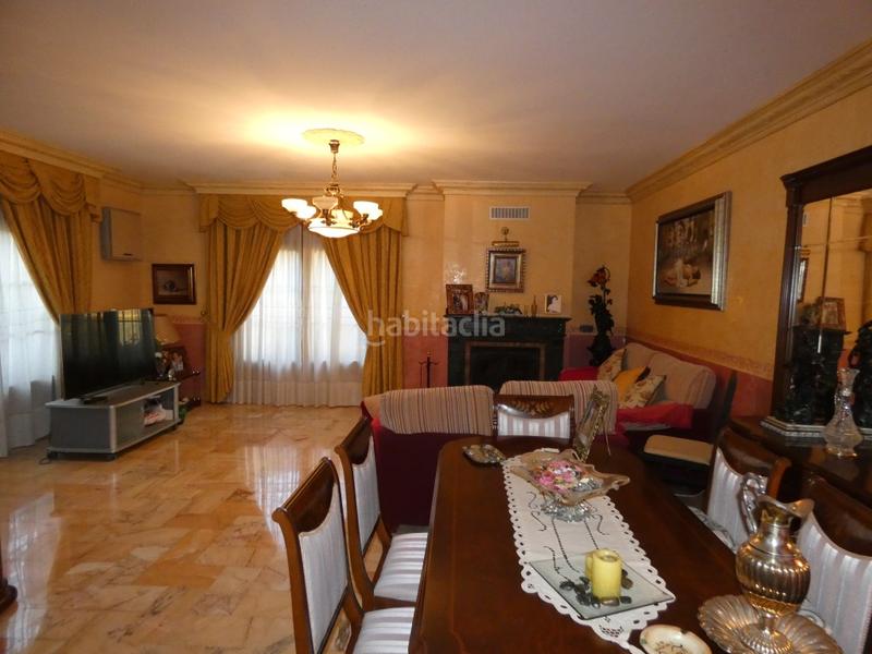 Foto 76c31d97-a7e3-4248-bfc6-14ef97ad4422. Chalet mit parking pool in Manantiales - Lagar - Cortijo Alhaurín de la Torre