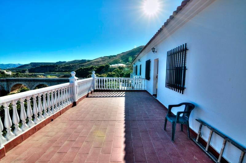 Foto d2606436-bc03-4c26-a6cd-1831fca4c3e9. Masia amb aparcament a Rubite