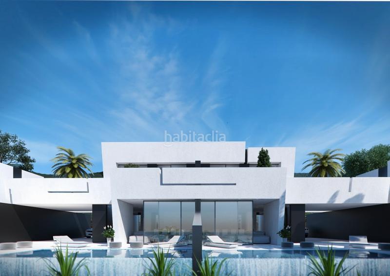 Foto 6d3656b8-7e53-4aaf-b08b-1dd2fe7f546e. Chalet mit parking pool in Viña Málaga Torre del Mar