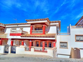 Bauernhof in Freila. Casa de pueblo reformada ubicada en freila, situado en la parte