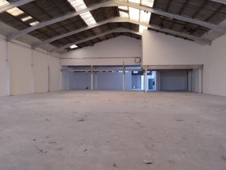 Location Bâtiment à usage industriel à Parc Central. ¡no dejes pasar esta oportunidad para tu negocio!
