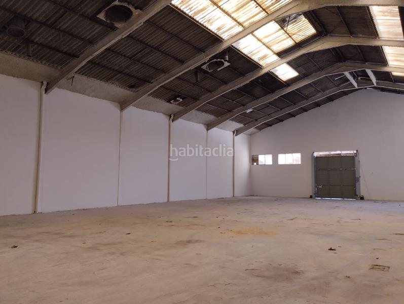 Foto 35a7acd2-1be0-4997-ab4c-f1eb0e585442. Location bâtiment à usage industriel dans Parc Central Barberà del Vallès