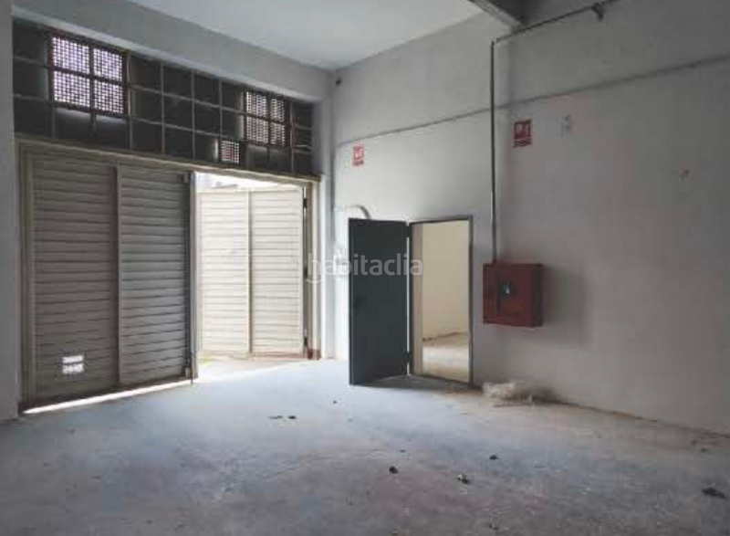 Foto c7ab361c-bac3-4919-9b8e-a81e84c48a91. Location bâtiment à usage industriel dans Parc Central Barberà del Vallès