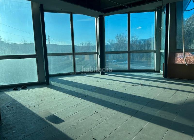 Foto 28cbfdc0-d406-4f82-b7b7-3c37e29aeca0. Location local commercial dans Sant Celoni