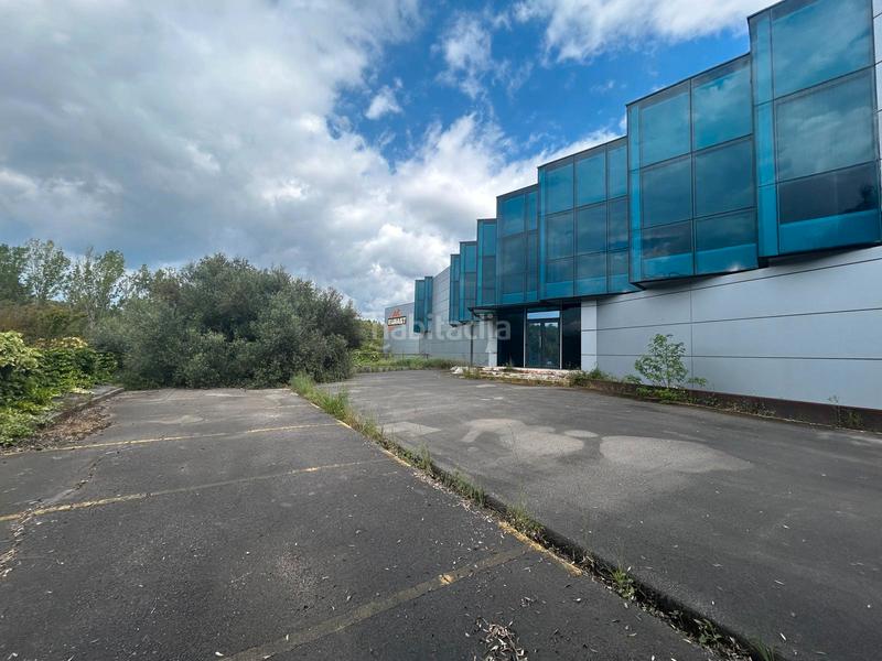 Foto 4928abdd-ffe2-43c3-959c-2fc4a7ab856d. Location local commercial dans Sant Celoni