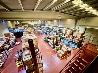 Lloguer Nau industrial a Carrer de montmel 1. Visibilidad, eficiencia y espacio para crecer a pocos minutos de