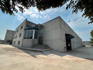 Location Bâtiment à usage industriel à La Casilla - Zona Industrial