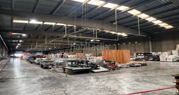 Foto 9c15cea9-c306-4694-a256-1432fe9530d0. Nau industrial a Hostalric