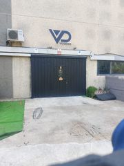 Alquiler Nave industrial en Valldoreix. Espacio funcional para talleres, servicios técnicos o compravent