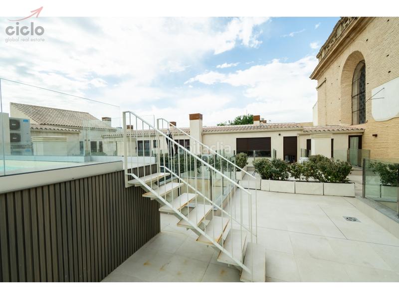 Foto 1b4833df-dde9-434e-8a2b-ed61d4080e05. Flat with pool in Feria Sevilla