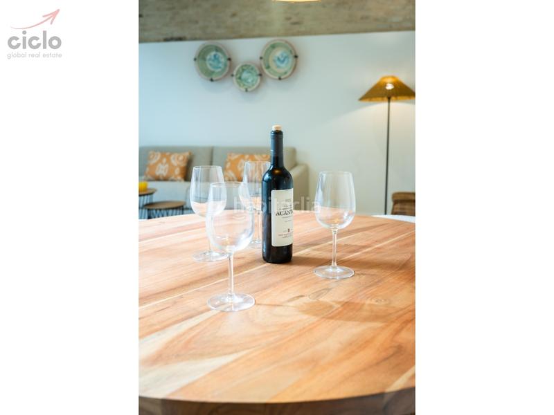 Foto 75368518-4804-4b57-bccc-b5950d6ce74e. Flat with pool in Feria Sevilla