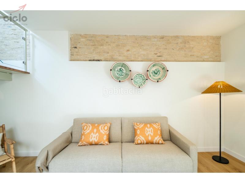 Foto 975ae5a5-9cc7-49b0-9e7c-f8a67df0d830. Flat with pool in Feria Sevilla