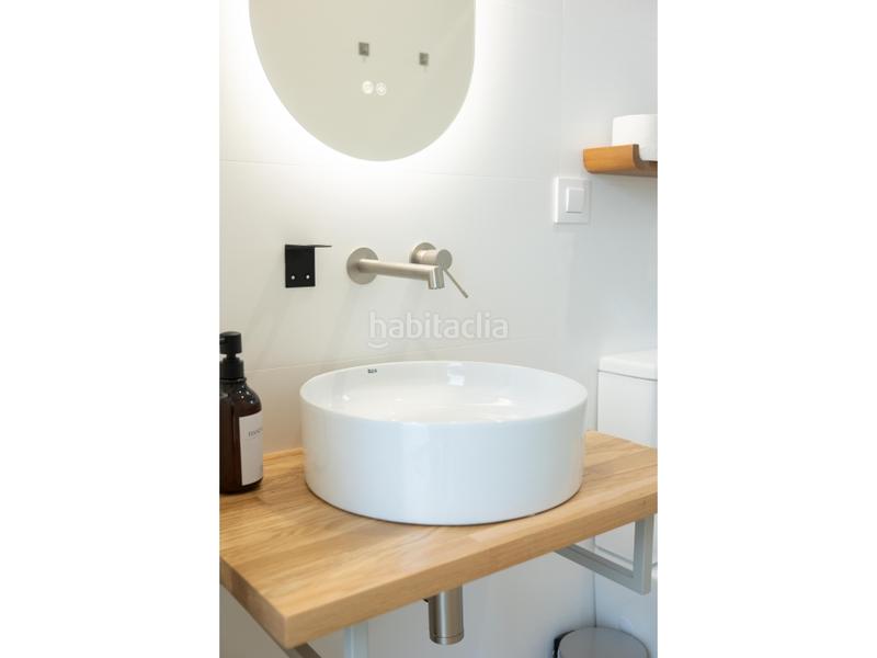 Foto ab09b073-bd99-419c-90ec-63ffb9d29550. Flat with pool in Feria Sevilla