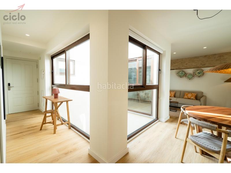 Foto baf5b3f6-440d-48f7-8c25-0b4eb18a6407. Flat with pool in Feria Sevilla