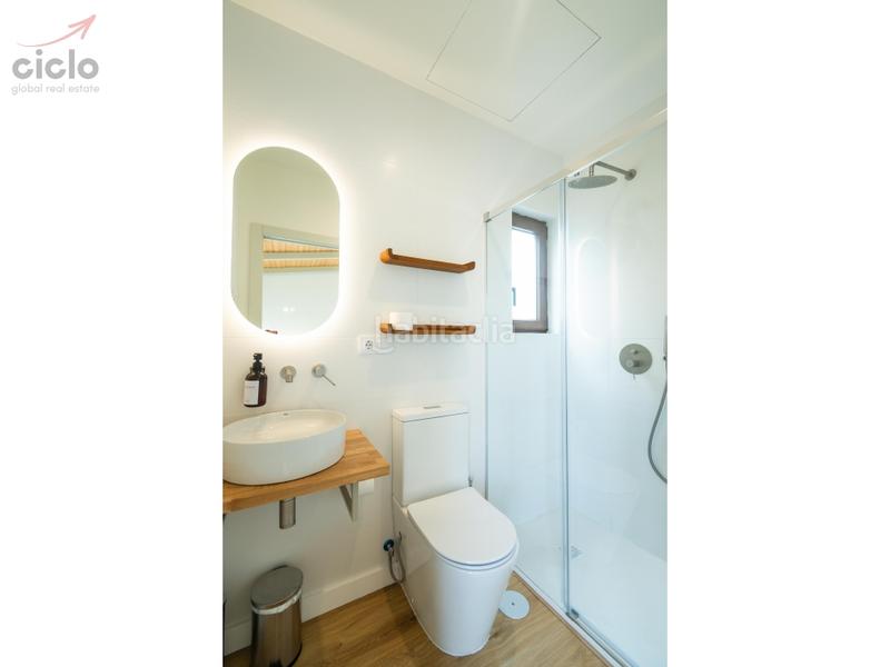 Foto e6cd77bd-0b2f-4031-afe9-9e49473b5751. Flat with pool in Feria Sevilla