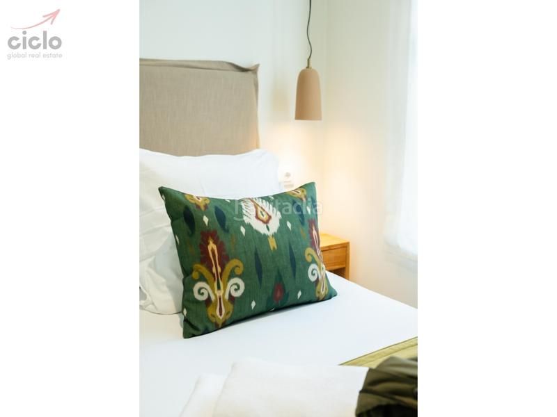 Foto ed536766-bea6-491d-8ec8-fbb20e38be34. Flat with pool in Feria Sevilla