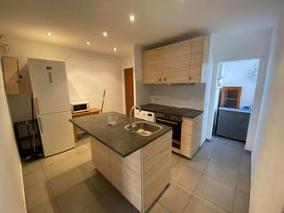 Appartement  Carrer del cad. Piso reformado en barcelona