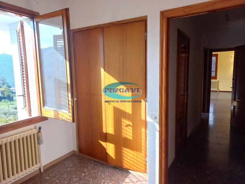 Foto 89abc4db-93d5-41b0-92a0-9409b2da7483. Casa con riscaldamento parcheggio piscina in Bigues i Riells del Fai