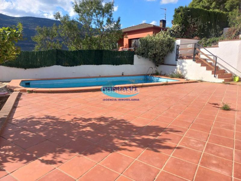 Foto d22e5061-bf56-4a19-be30-9c1ea8bdc638. Casa con riscaldamento parcheggio piscina in Bigues i Riells del Fai