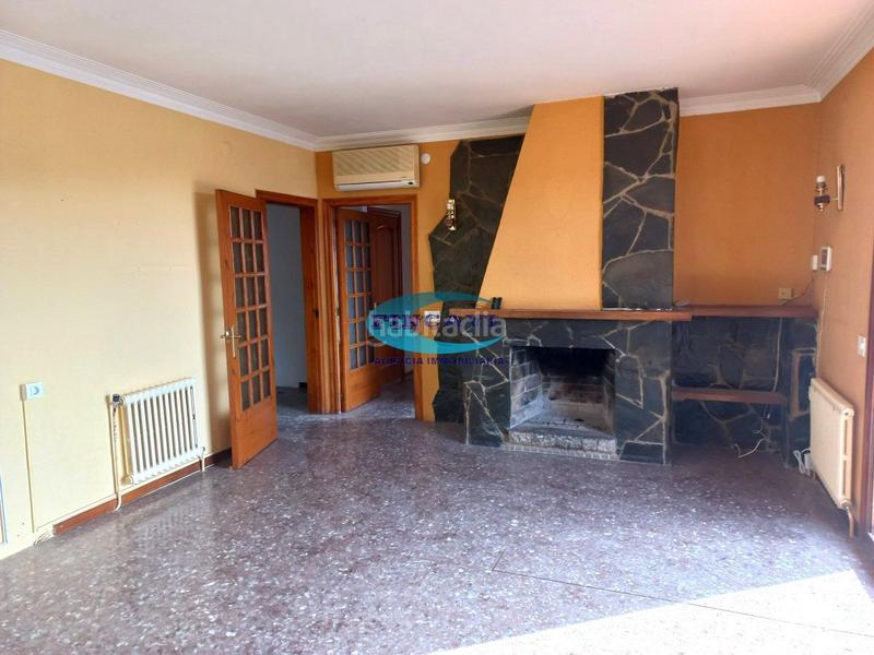 Foto f4dc07ee-ff2d-43f7-a7ce-0be7e893c759. Casa con riscaldamento parcheggio piscina in Bigues i Riells del Fai