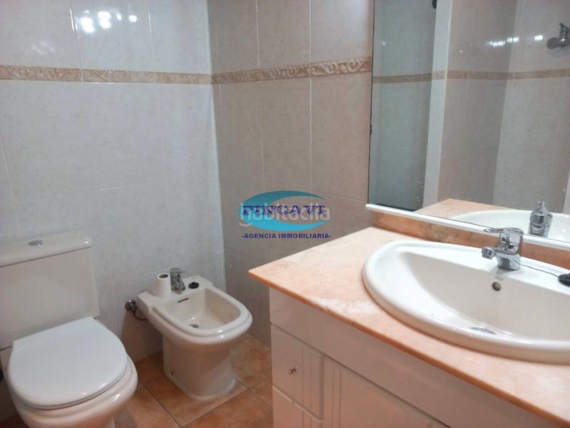 Foto f7283f63-cc03-46e0-8850-0dcea07f0a3e. Casa con riscaldamento parcheggio piscina in Bigues i Riells del Fai