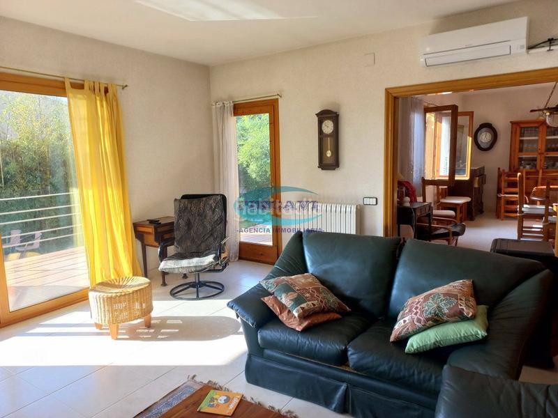 Foto 097d23a9-0822-4369-a3cd-4ba5ded45640. Haus mit heizung parking pool in Bigues i Riells del Fai