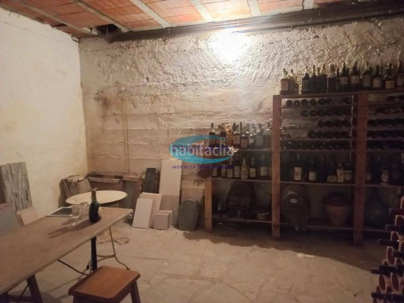 Foto 28818e00-3a30-45b4-9bea-8996a53fcefa. Haus mit heizung parking pool in Bigues i Riells del Fai