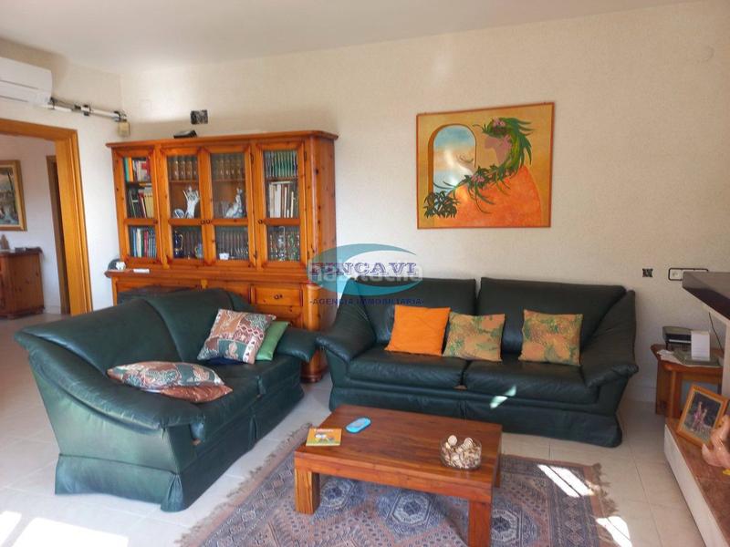 Foto 43cc8414-8812-4491-9fb6-5d1904d133ed. Haus mit heizung parking pool in Bigues i Riells del Fai