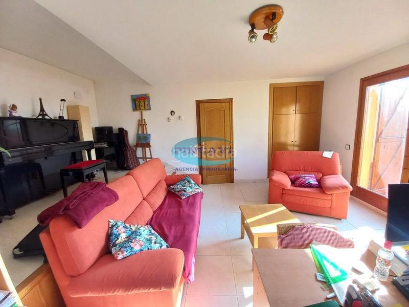 Foto cca61354-3e55-486f-8f27-81ff28e738d2. Haus mit heizung parking pool in Bigues i Riells del Fai