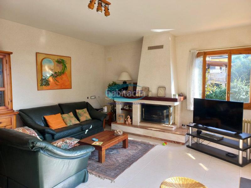 Foto d75dfc73-7f7a-482d-b85c-0b36746f85b6. Haus mit heizung parking pool in Bigues i Riells del Fai