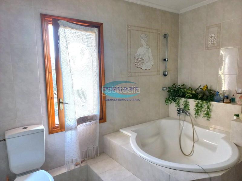 Foto d83c435f-baf5-44b9-84ee-146ee03ba0ff. Haus mit heizung parking pool in Bigues i Riells del Fai