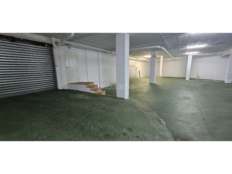 Foto b1ede418-217c-4a3d-bcc2-76a11f00278d. Local comercial a avenida palma mallorca 53 a El Bajondillo Torremolinos