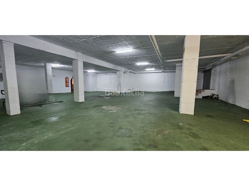 Foto c61c2165-a2be-46a2-9ec7-debe2a7ce6b3. Local comercial a avenida palma mallorca 53 a El Bajondillo Torremolinos