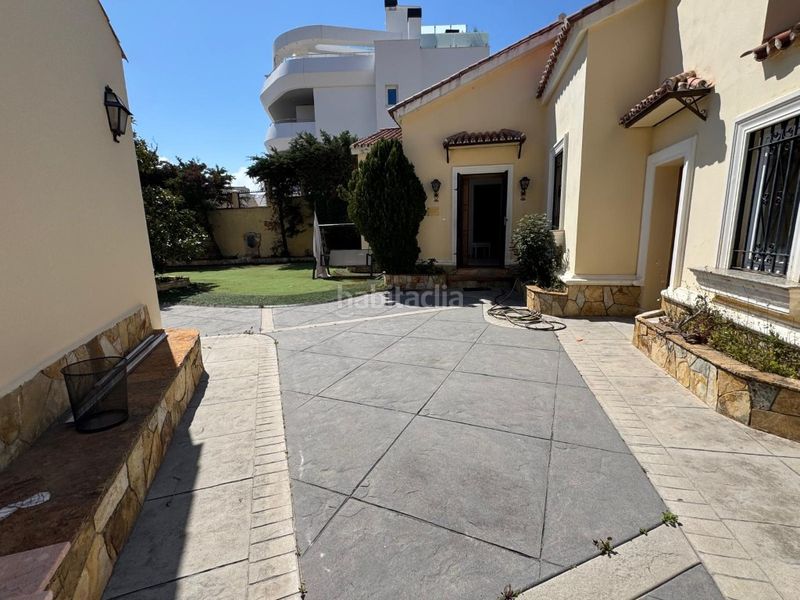 Foto 24fd4387-aaec-4c7b-bf7a-a6fecf1032c3. Affitto casa con parcheggio piscina in Los Álamos Torremolinos