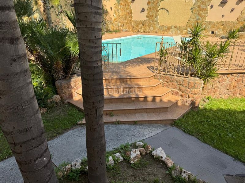 Foto 4221b759-c0b6-4d6d-b747-f7ed3a058fed. Affitto casa con parcheggio piscina in Los Álamos Torremolinos