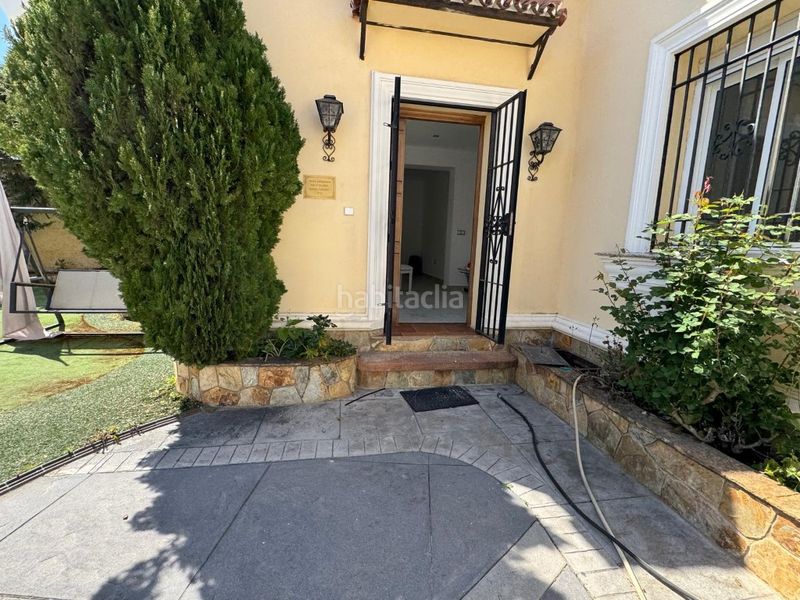 Foto 7e02b449-6c19-4bef-95d7-d11e92935ac0. Affitto casa con parcheggio piscina in Los Álamos Torremolinos