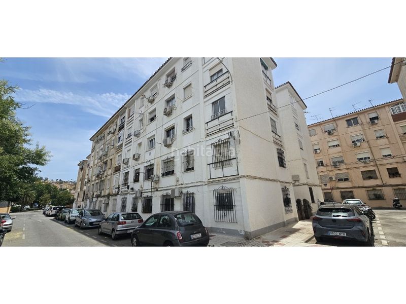 Foto fdae5d6b-90f7-49f9-802f-ace2f15cbbbf. Pis a passatge pinsapo 2 a Barrio de Ciudad Jardín Málaga