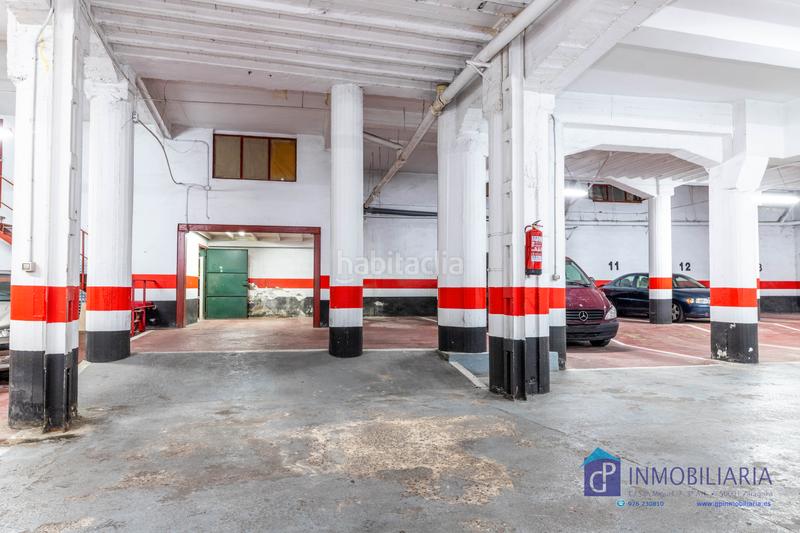 Foto ef9d6ee0-5538-467f-8795-60f58e804f9f. Parking voiture dans Alfonso Zaragoza